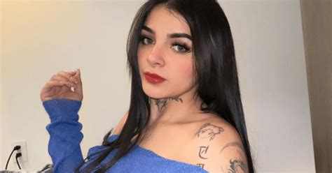 el pak de kareli ruiz|VIDEO de Karely Ruiz y Santa Fe Klan 【OnlyFans 2024